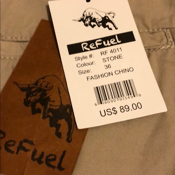 Khaki pants - Picture 1 of 4